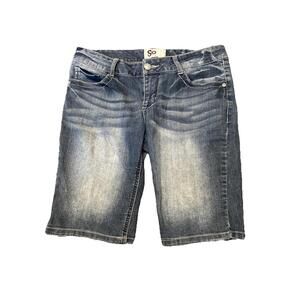 SO Womens Jean Shorts Size 7 Blue Denim Medium‎ Wash 31x10.5